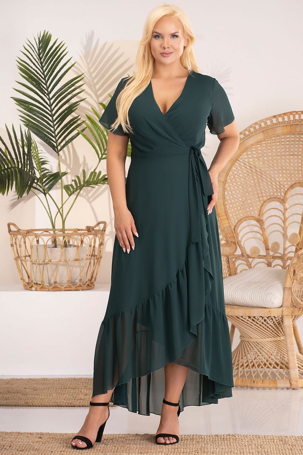 Plus size dress model 183280 Karko