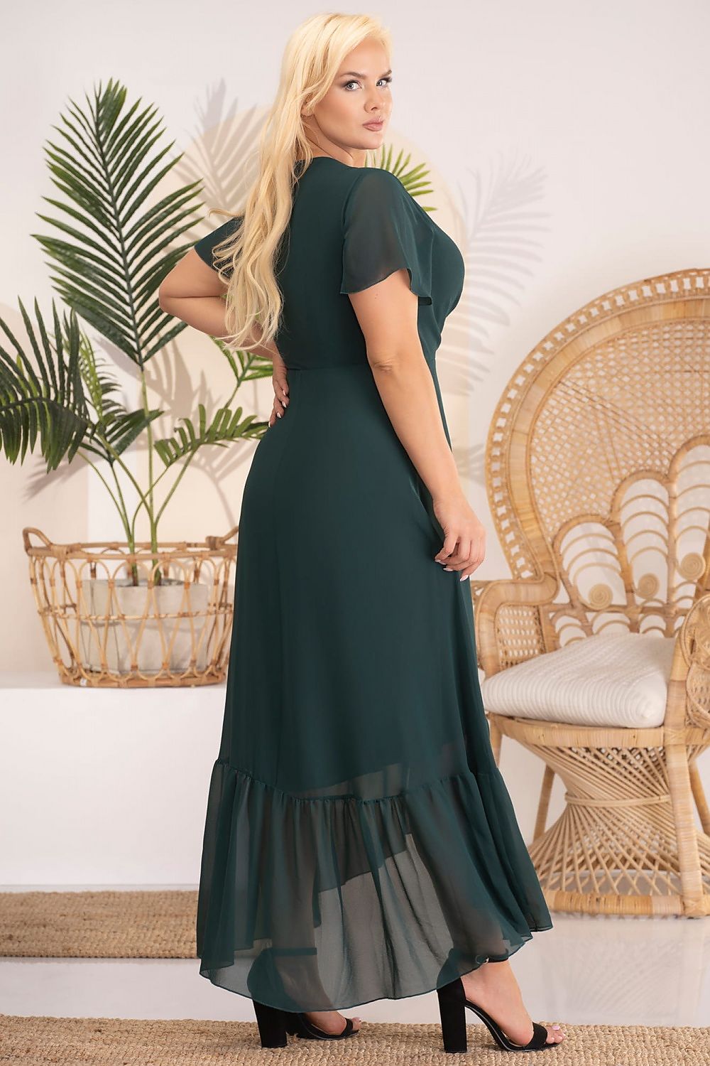 Plus size dress model 183280 Karko